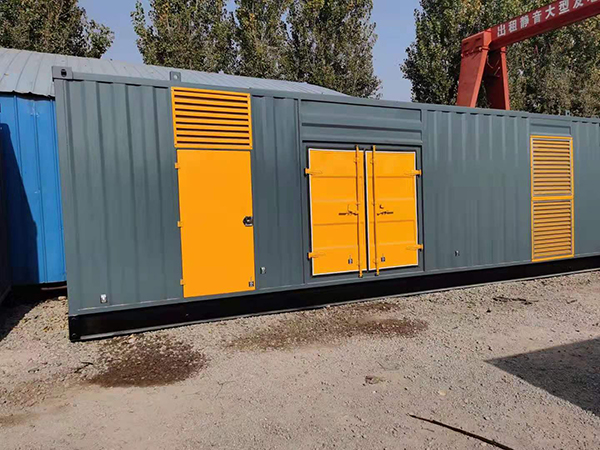 恒山300kw 柴油发电机组用多大的空气开关？